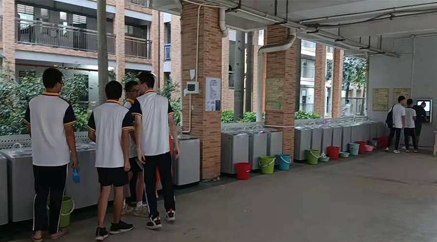 好評續單！江門(mén)一中學(xué)校持續追加共享洗衣機！